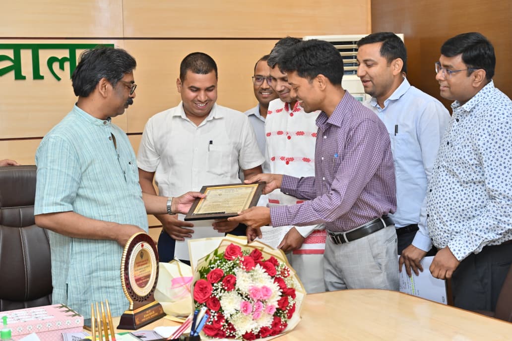 Constructive dialogue with state leadership